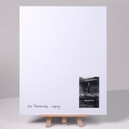 Rückseite des elbracho Editionsprints 'Alte Telefonzelle, Leipzig' mit handschriftlichem Titel und Echtheitslabel